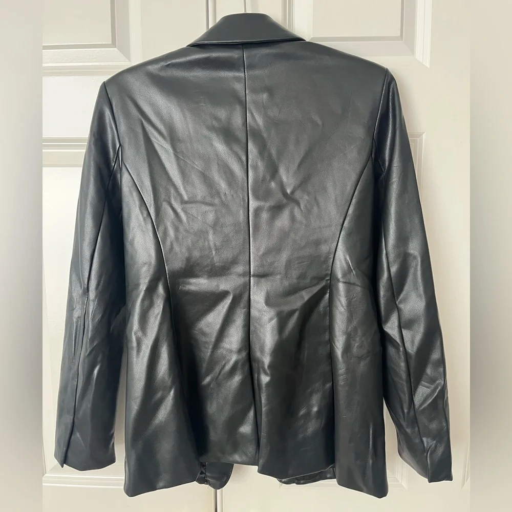 Sofia by Sofia Vergara Faux Leather Blazer - Picture 2 of 3